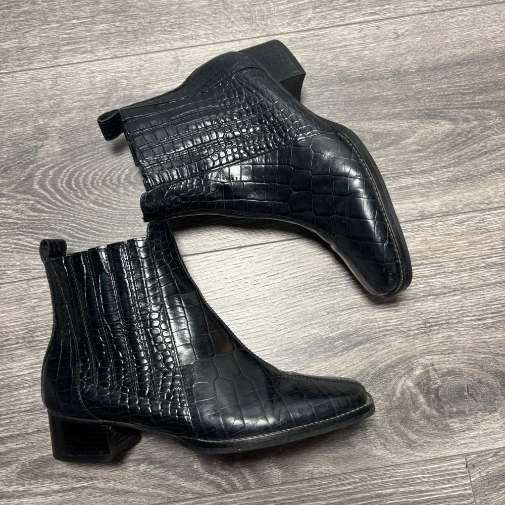 Trotters black croc